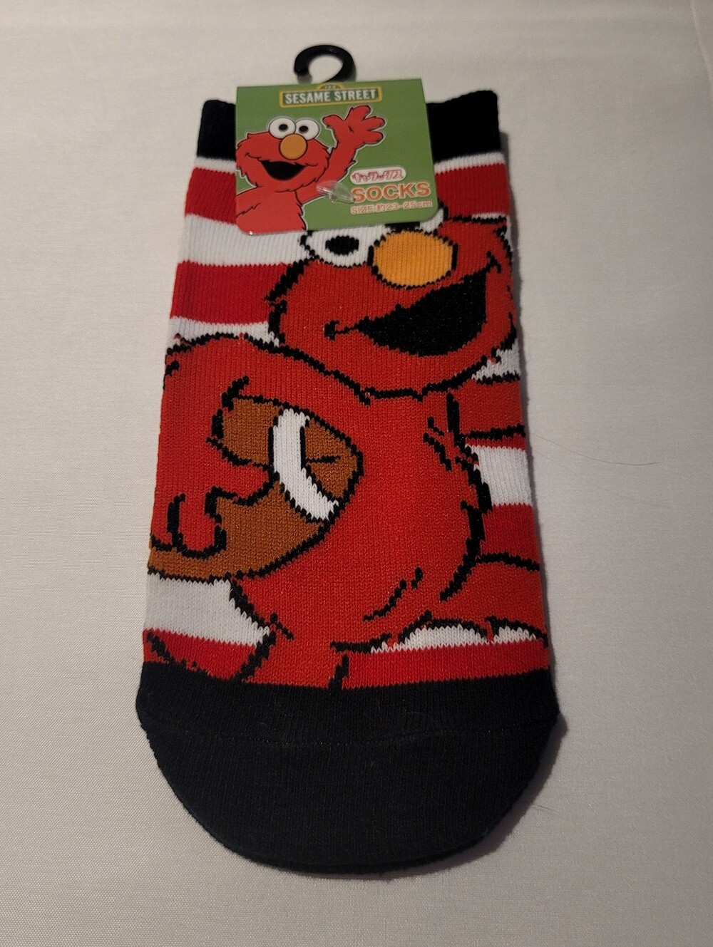 Sesame Street Elmo Red White Black Kids Crew Socks